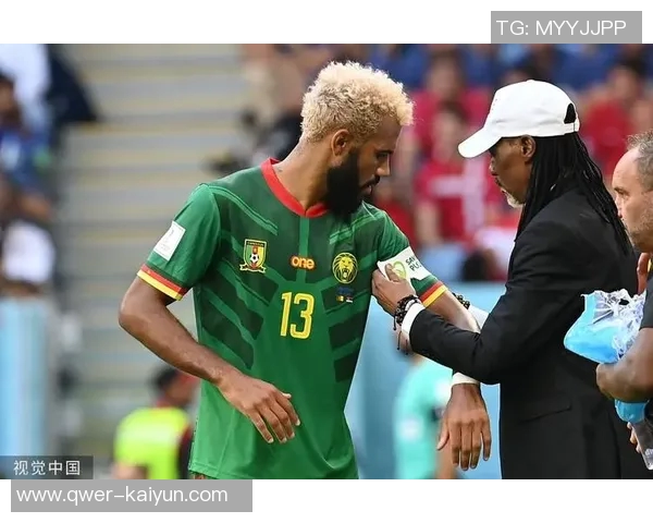 喀麦隆主帅期待执教德容并看好艾永成为顶级射手