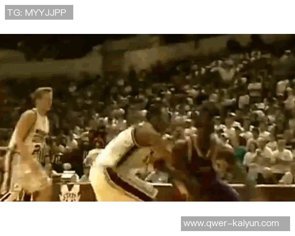 NBA球员为何夜宵成必需品揭秘运动员饮食与表现的关系分析